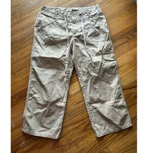Classic Utility Bass Khaki Capri Cargo Pants Casual Chic Size 6